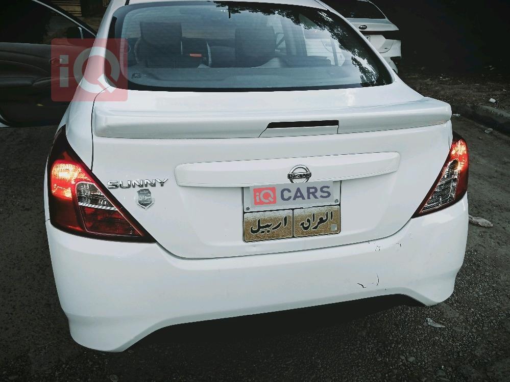 نیسان سەنی